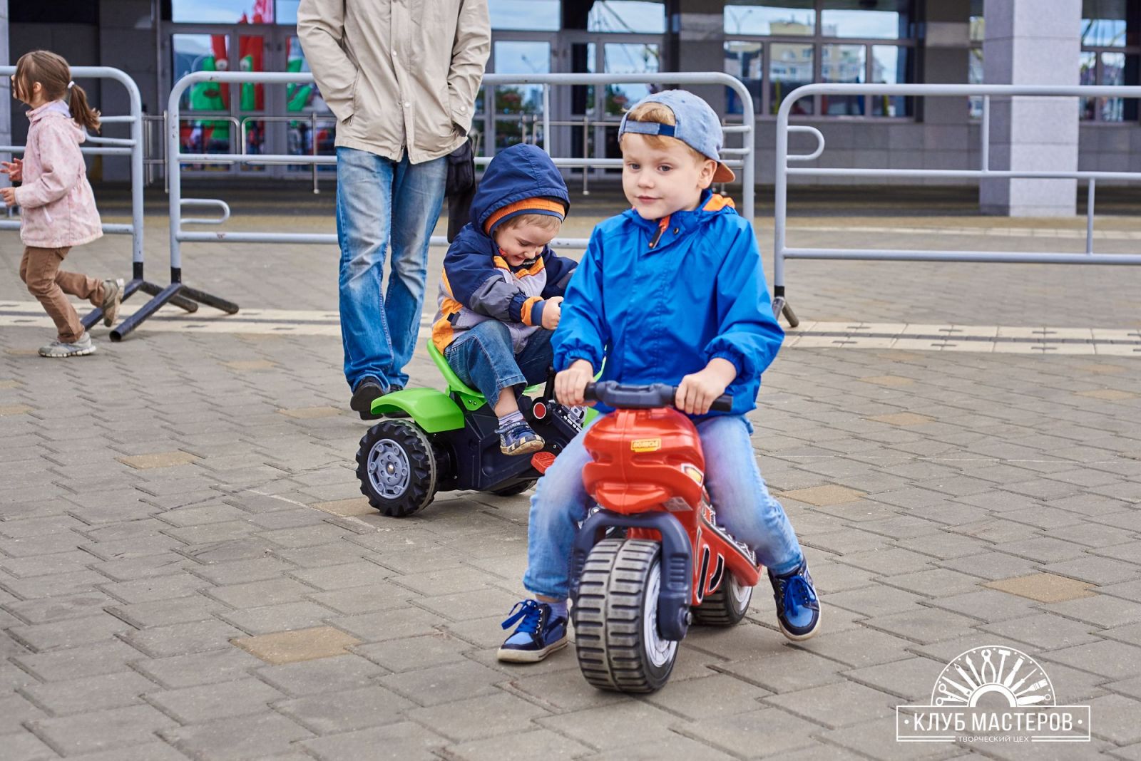 Фестиваль мороженного “Краіна марозіва”