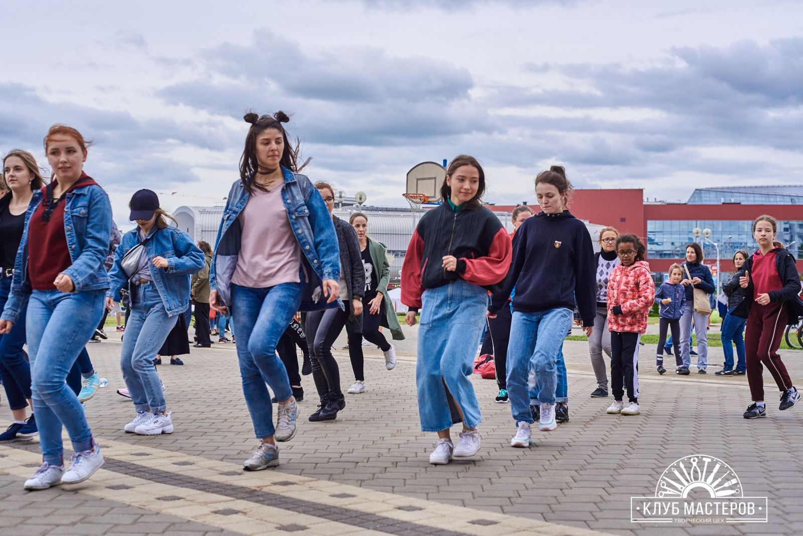 Фестиваль мороженного “Краіна марозіва”