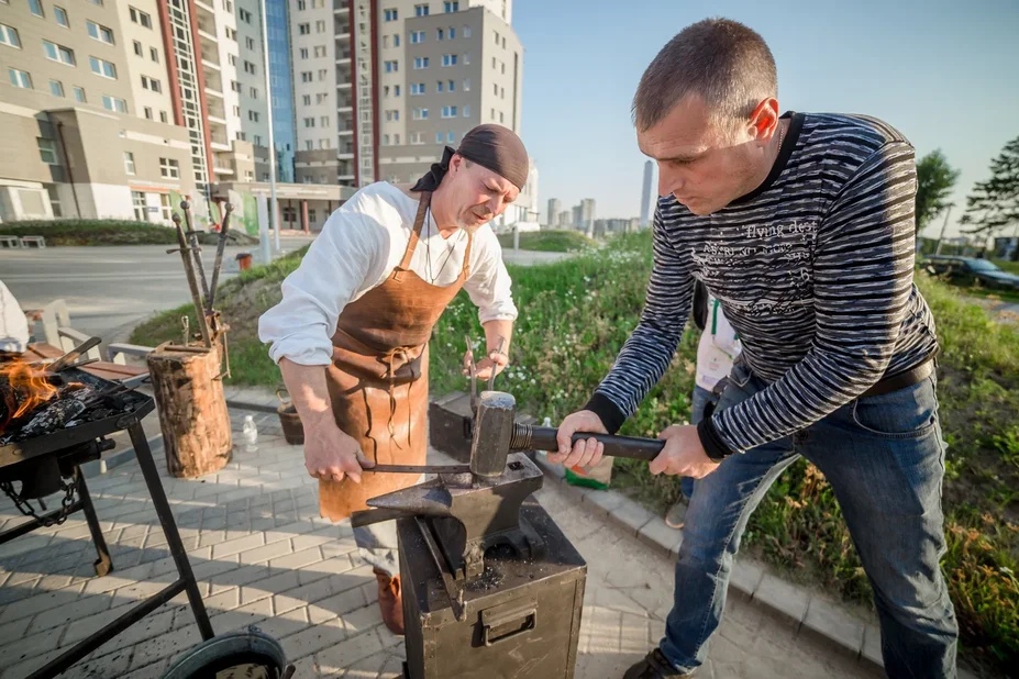 Кузнец на корпоративе